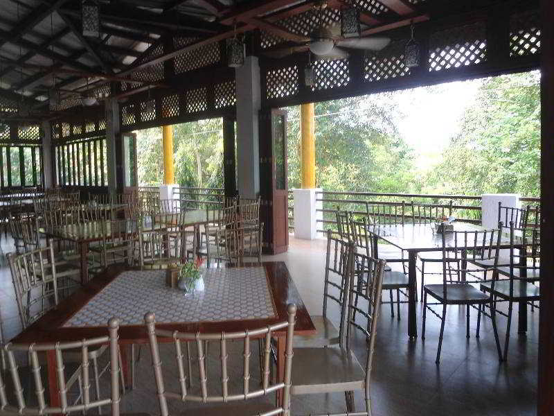 Resort Hilltop View 4*