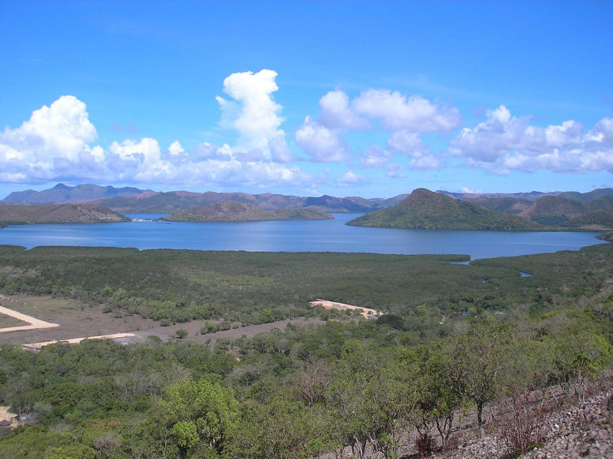 Hilltop View 4*