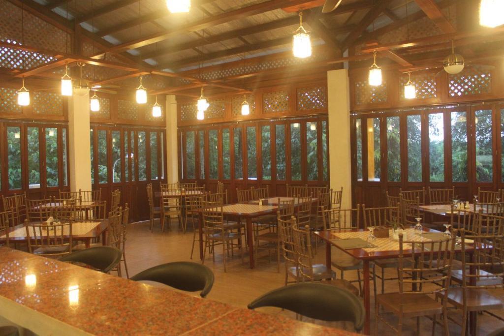 Hilltop View Resort 4*