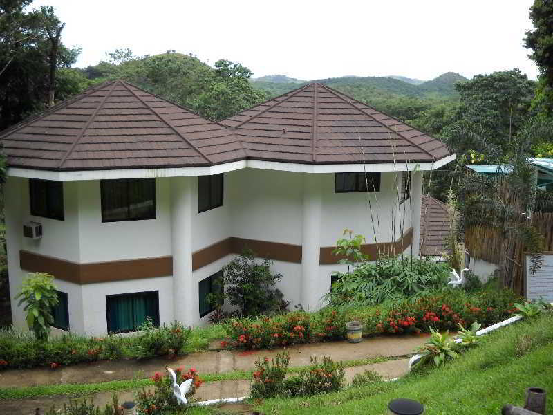 Hilltop View Resort 4*